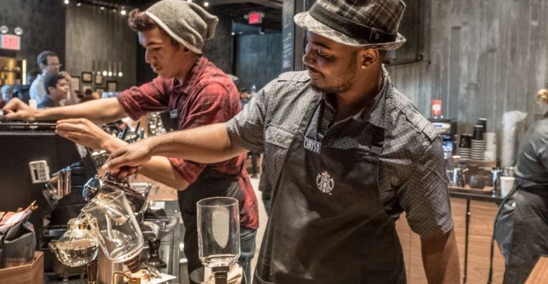 Starbucks abre 71 tiendas en México en un año Opportimes