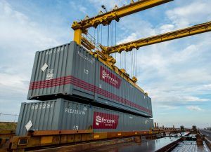 GMéxico Transportes (GMXT) informó que operó con 1,440 chassis en su filial Intermodal México (IMMEX) al cierre del primer semestre de 2022. GMexico Transportes (GMXT) reported that it operated 1,440 chassis in its subsidiary Intermodal Mexico (IMMEX) at the end of the first half of 2022.