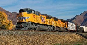 Union Pacific aumenta 13% transporte de metales y minerales. Union Pacific increases 13% in metals and minerals transportation. Union Pacific augmente le transport de métaux et de minéraux de 13%.