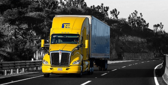 Grupo Traxion, a company in the transportation and logistics industry in Mexico, announced this Wednesday that it contracted debt for 3.5 billion pesos.