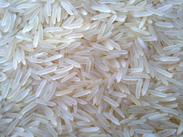 Después de estabilizarse en un nuevo pico en 2018, se pronostica que el comercio internacional de arroz se contraerá un 3.1% en 2019 a 46.8 millones de toneladas, presionado por la disminución de la demanda de importaciones de Bangladesh e Indonesia, así como de China, Nepal, Sri Lanka y varios países occidentales de África.