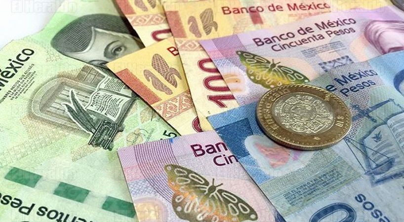 Durante la sesión, el euro-peso alcanzó un mínimo de 20.5547 y un máximo de 20.8970 pesos por euro en las cotizaciones interbancarias a la venta.