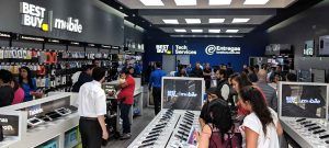 La empresa estadounidense Best Buy informó que cerrará sus 41 tiendas que opera en México afectada sobre todo por la pandemia de Covid-19.