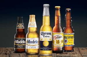 Anheuser-Busch InBev (AB InBev) aumentó sus volúmenes de venta en México durante 2019 a un dígito medio, por delante de la industria y con cierto impulso a través de las tiendas OXXO, lo que resultó en continuas ganancias de participación de mercado.