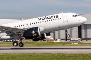 Interjet and Volaris recorded a smaller drop in the number of passengers transported in regular service by national airlines during the period from January to April 2020, according to data from the Ministry of Communications and Transportation (SCT).