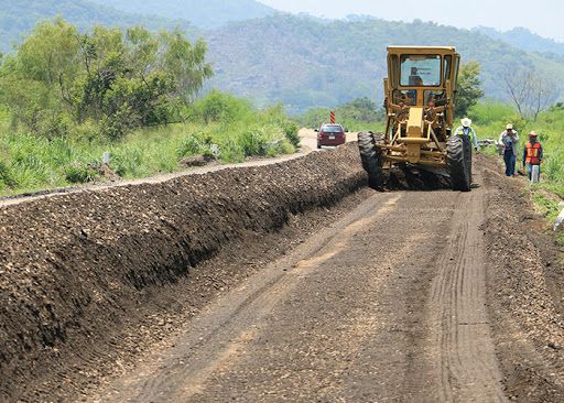 The Ministry of Finance proposed, for Highway Los Herrera-Tamazula, an item of 437 million pesos to be exercised in 2021.