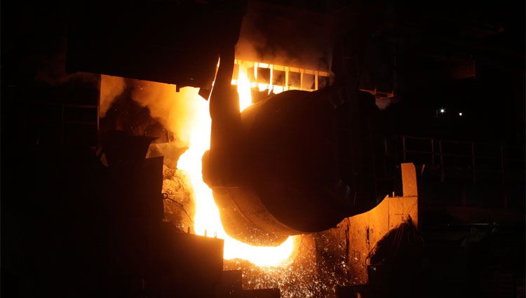 At the request of the ArcelorMittal company, Mexico initiated an anti-dumping investigation on imports of carbon and alloy steel slab from Brazil and Russia.