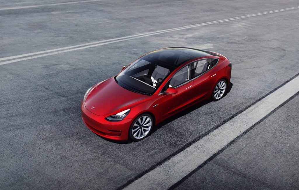 Tesla: la inversión en gigafactoría de autos eléctricos en México. Tesla: investment in a gigafactory of electric cars in Mexico. Tesla : investissement dans une giga-usine de voitures électriques au Mexique.