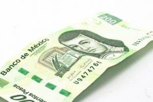 The Mexican peso begins the session with an appreciation of 0.38% or 8.06 cents, trading around 21.02 pesos per dollar and touching a low of 20.9588 pesos, a level not seen since March 11.