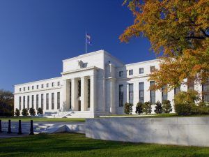 Sovereign debt bailouts are counterproductive, concludes an analysis published by the United States Federal Reserve (Fed).