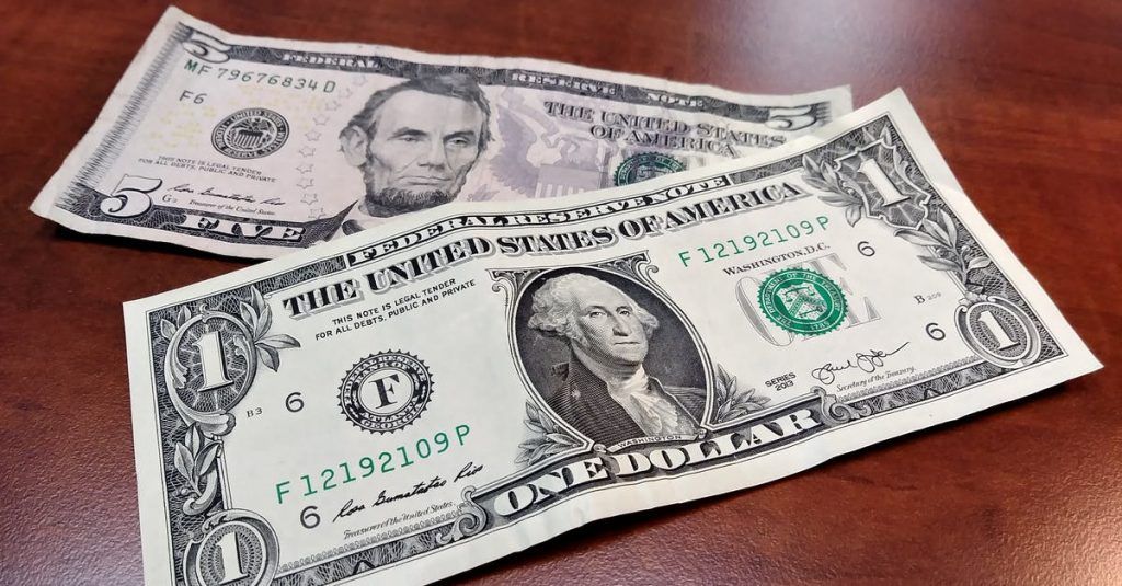 El peso cerró con una apreciación semanal de 1.07% o 22.13 centavos, cotizando alrededor de 20.38 pesos por dólar, tocando un mínimo de 20.0339 y un máximo de 20.6916 pesos.