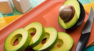 Mexican avocado exports totaled 2.992 million dollars from January to November 2020, according to data from the Ministry of Economy.