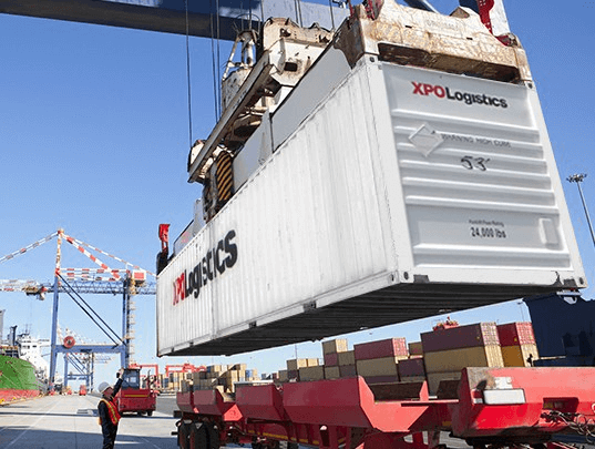 The company XPO Logistics reported a 2.4% year-on-year decrease in its revenue in 2020, to $ 16,252 million.