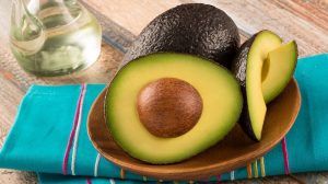 Las exportaciones de aguacate de México registraron un crecimiento de 26.2% interanual en enero-abril de 2021, a 565,400 toneladas. Avocado exports from Mexico registered a growth of 26.2% year-on-year in January-April 2021, to 565,400 tons.