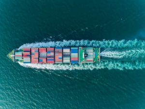 La importancia de la logística marítima para el comercio y el desarrollo nunca ha sido tan evidente como en el último año a nivel mundial. The importance of maritime logistics for trade and development has never been more evident than in the last year worldwide.