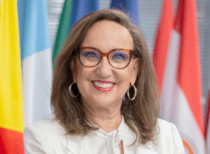 Rebeca Grynspan de Costa Rica será la nueva secretaria general de la Conferencia de Naciones Unidas sobre Comercio y Desarrollo (UNCTAD). Rebeca Grynspan from Costa Rica will be the new Secretary General of the United Nations Conference on Trade and Development (UNCTAD).