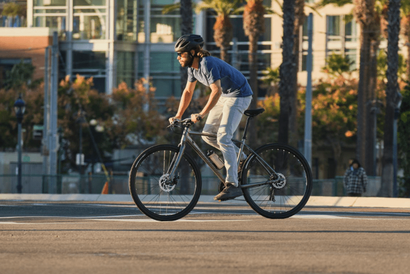 El mercado mundial de bicicletas, patinetes y scooters compartidos registrará una tasa de crecimiento anual compuesta de 9.2%, de acuerdo con estimaciones de Frost & Sullivan. The global market for shared bicycles, scooters and scooters will register a compound annual growth rate of 9.2%, according to estimates by Frost & Sullivan.