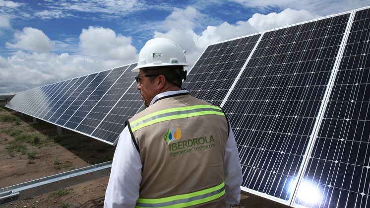 Iberdrola registró un crecimiento interanual de 42% en su capacidad instalada renovable en México en 2020, a 1,222 MW. Iberdrola recorded a 42% year-on-year growth in its renewable installed capacity in Mexico in 2020, to 1,222 MW.