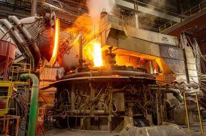 La producción mundial de acero registró un alza de 14.4% interanual en el primer semestre de 2021, informó World Steel. Global steel production rose 14.4% year-on-year in the first half of 2021, World Steel reported.