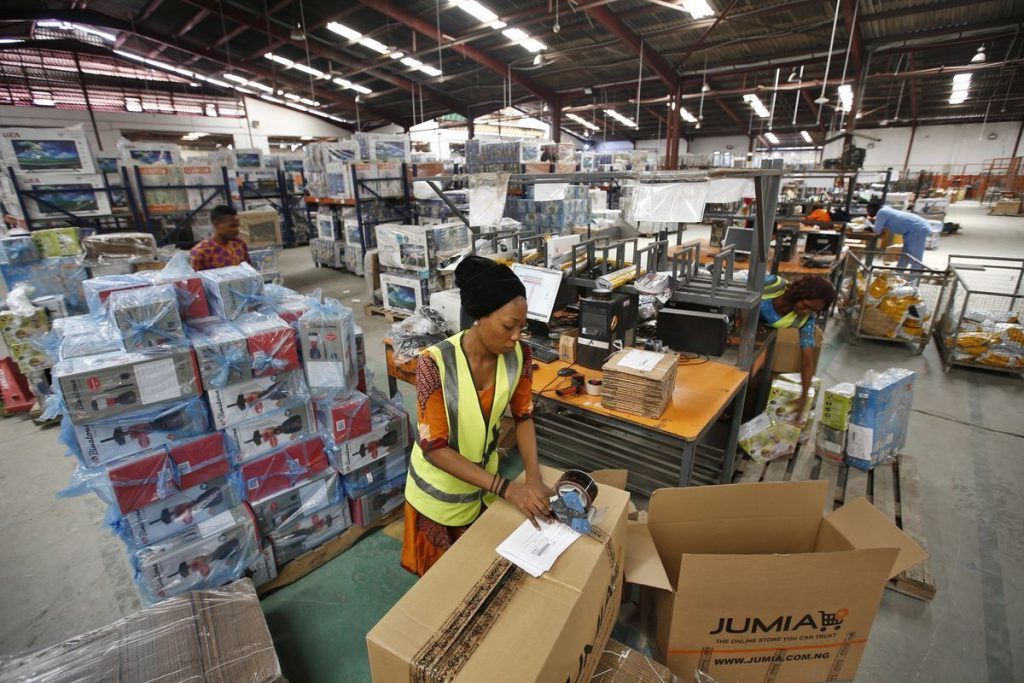 Jumia Technologies AG, una plataforma líder de comercio electrónico panafricano, describió cuatro tendencias macroeconómicas en África. Jumia Technologies AG, a leading pan-African e-commerce platform, outlined four macroeconomic trends in Africa.