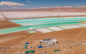 La SHCP estimó que la nacionalización del litio y la atracción de la cadena de valor en Sonora tiene un valor potencial de 12 billones de pesos. The SHCP estimated that the nationalization of lithium and the attraction of the value chain in Sonora has a potential value of 12 billion pesos.