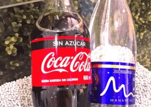 Coca-Cola FEMSA anunció la construcción de una nueva planta de reciclaje en México, con una inversión de 60 millones de dólares. Coca-Cola FEMSA announced the construction of a new recycling plant in Mexico, with an investment of 60 million dollars.