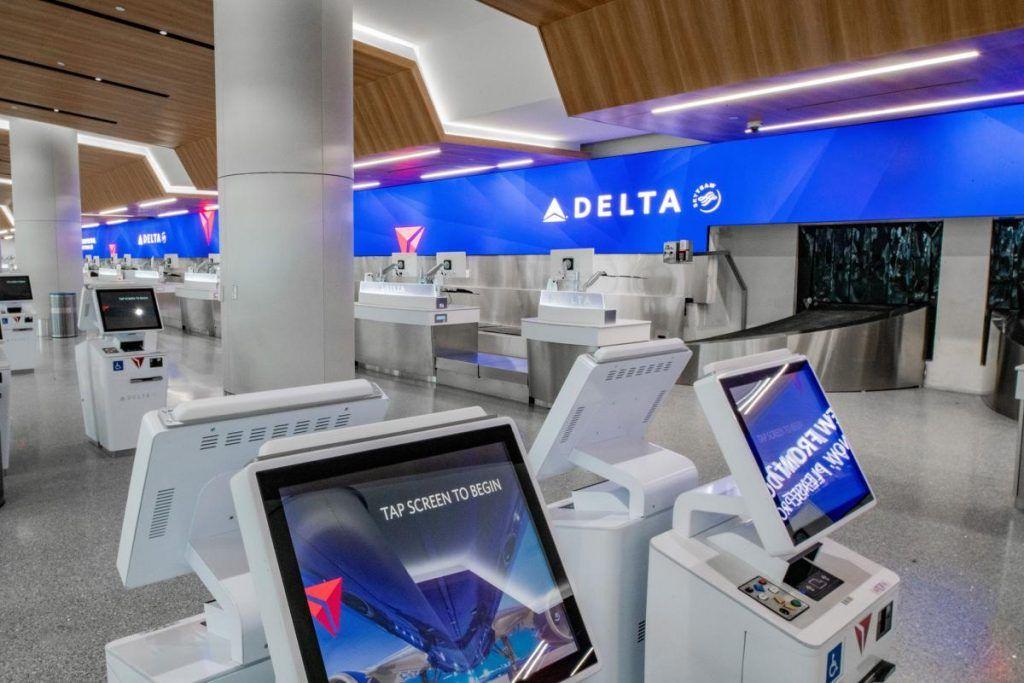 Delta continúa avanzando en su proyecto de modernización de sus operaciones en el Aeropuerto Internacional de Los Ángeles (LAX). Delta continues to make progress on its project to modernize its operations at Los Angeles International Airport (LAX).