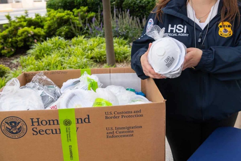 El DHS investiga la venta de 28 millones de máscaras 3M N95 falsificadas. DHS investigates the sale of 28 million counterfeit 3M N95 masks.