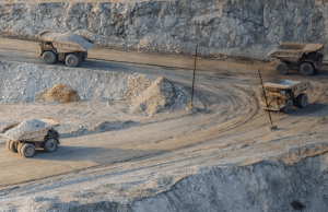 Grupo México construye una nueva planta de cal con una capacidad de producción de 600 toneladas métricas por día en Sonora, México. Grupo México builds a new lime plant with a production capacity of 600 metric tons per day in Sonora, Mexico.