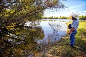 La Semarnat de México endureció una norma relacionada con las descargas de aguas residuales. Mexico's Semarnat tightened a rule related to wastewater discharges.