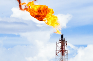 Los responsables políticos y los productores deberían dar prioridad a la reducción de la quema de gas natural. Policy makers and producers should prioritize the reduction of natural gas flaring.