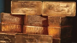 China, Rusia y Australia se colocaron como los mayores productores del oro en el mundo durante 2021, de acuerdo con GoldHub. China, Russia and Australia emerged as the world's largest gold producers in 2021, according to GoldHub.