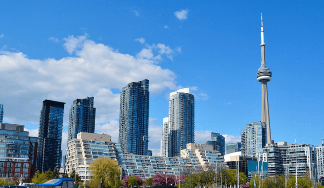 PIB de Ontario, de Estados Unidos y del mundo: crecimiento y perspectiva. Ontario, U.S. and world GDP: growth and outlook. Le PIB en Ontario, aux États-Unis et dans le monde : croissance et perspectives.