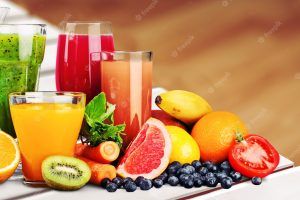 Jugos de fruta: Brasil lidera exportaciones a Estados Unidos. Fruit juices: Brazil leads exports to the United States. Jus de fruits: le Brésil est en tête des exportations vers les États-Unis.