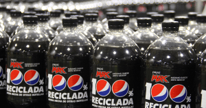 Pepsico: plástico, PET y reciclado a 2022. Pepsico: plastic, PET and recycling by 2022. Pepsico : plastique, PET et recyclage d'ici 2022.